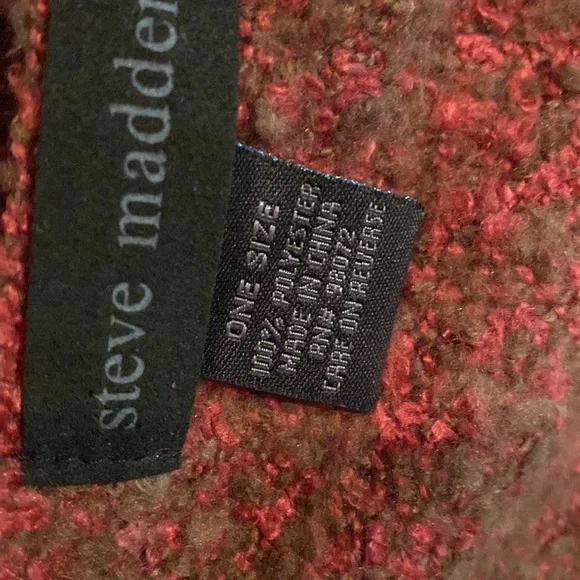 Steve Madden Scarf/Wrap - Picture 6 of 8